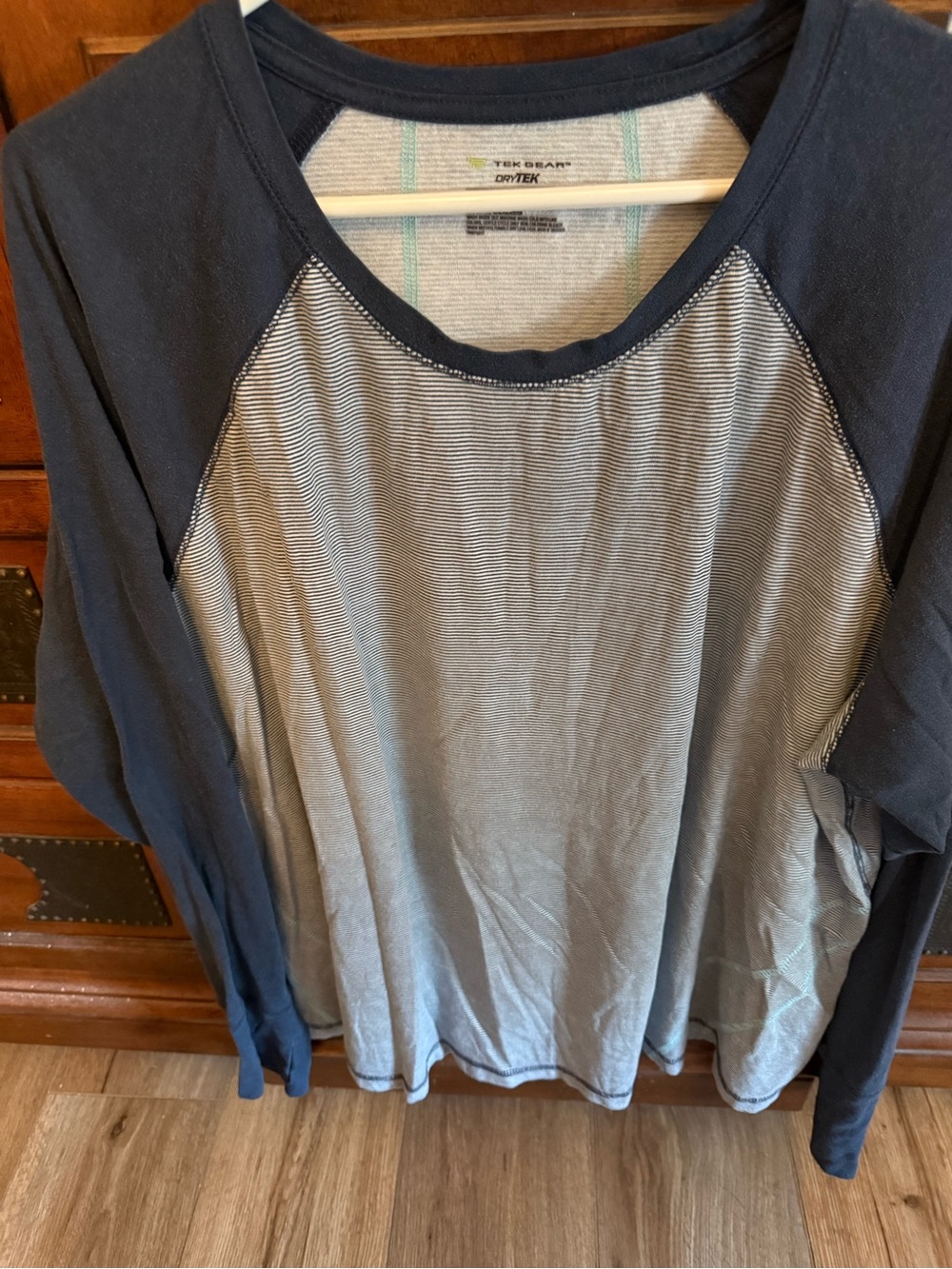 Women's Navy Raglan Long Sleeve Tee